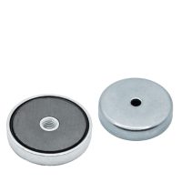 Ferrit rögzítőmágnes belső menettel